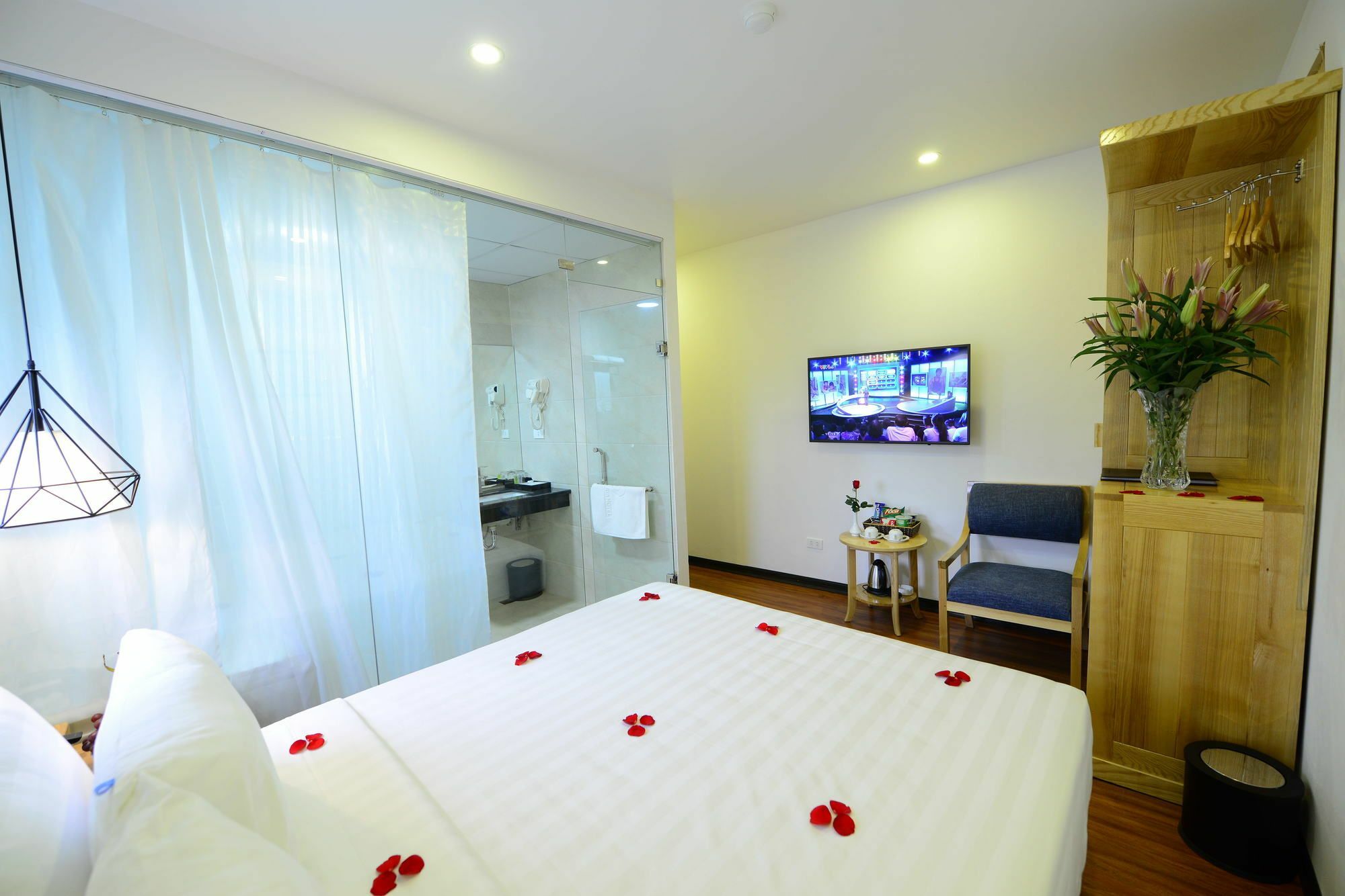 Blue Hanoi Inn Luxury Hotel Extérieur photo