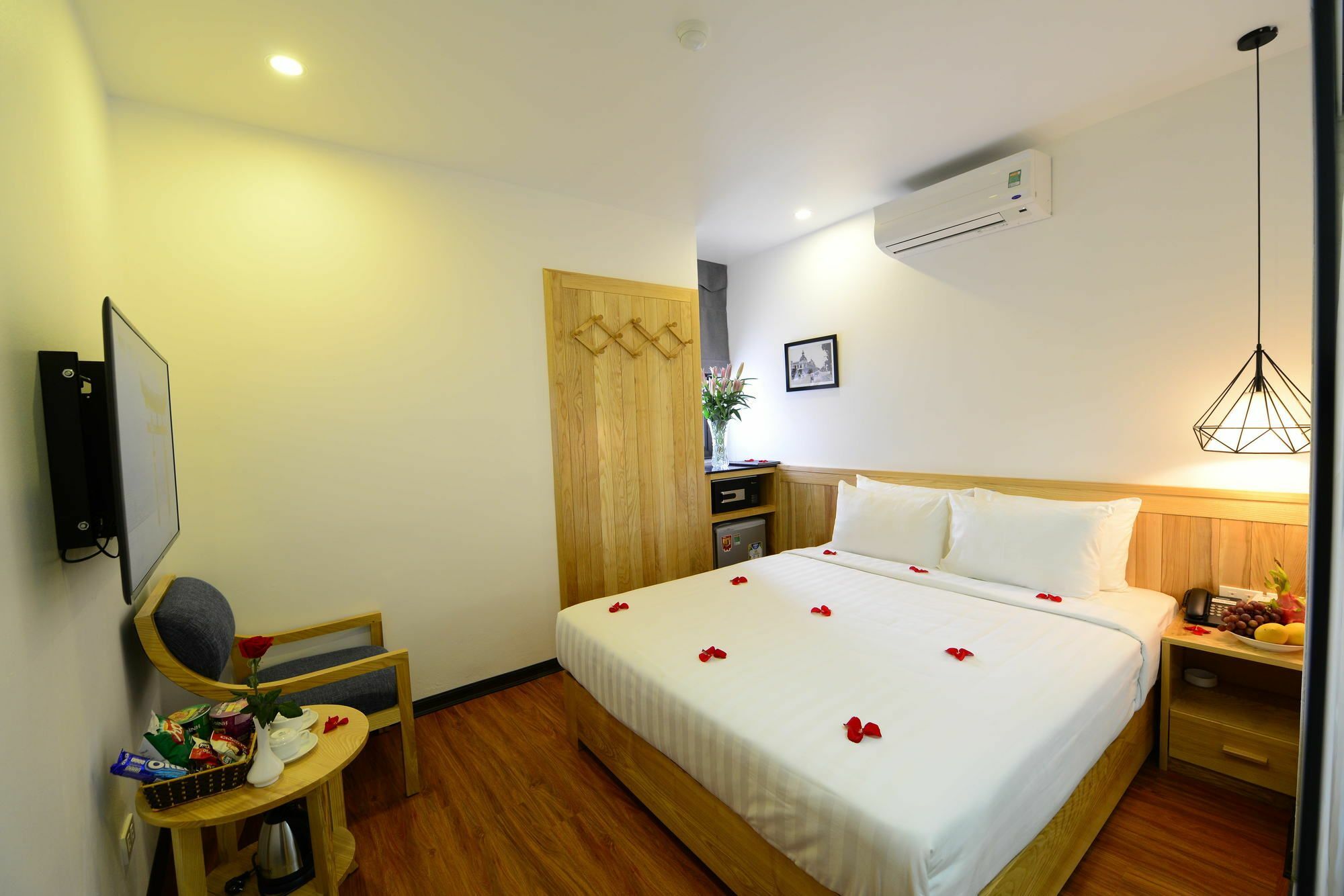 Blue Hanoi Inn Luxury Hotel Extérieur photo